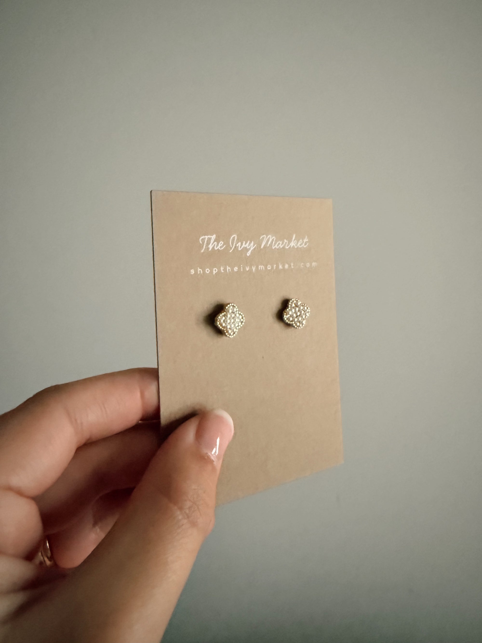 Pearl Clover Stud Earrings
