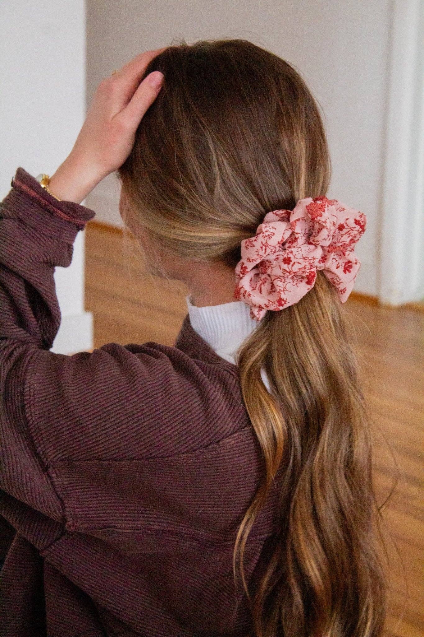 Love in Bloom Jumbo Scrunchie