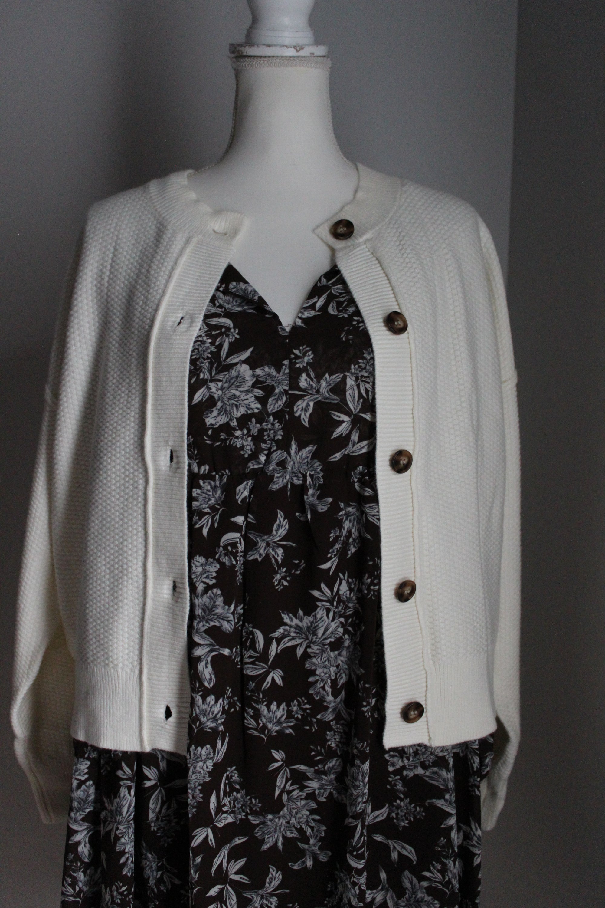 Crisp Air Knit Cardigan