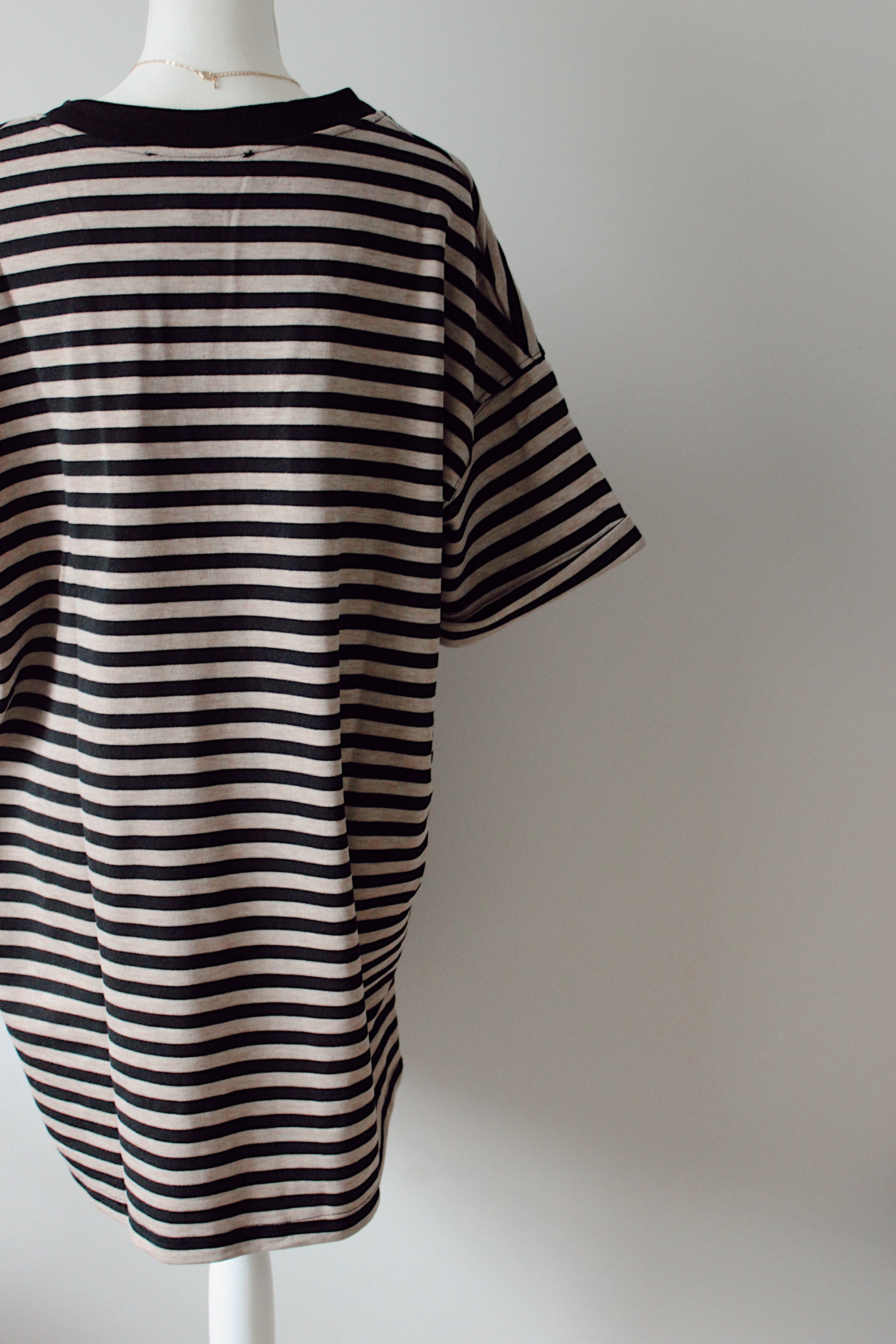 Seeing Stripes T-shirt Dress / Black + Oatmeal
