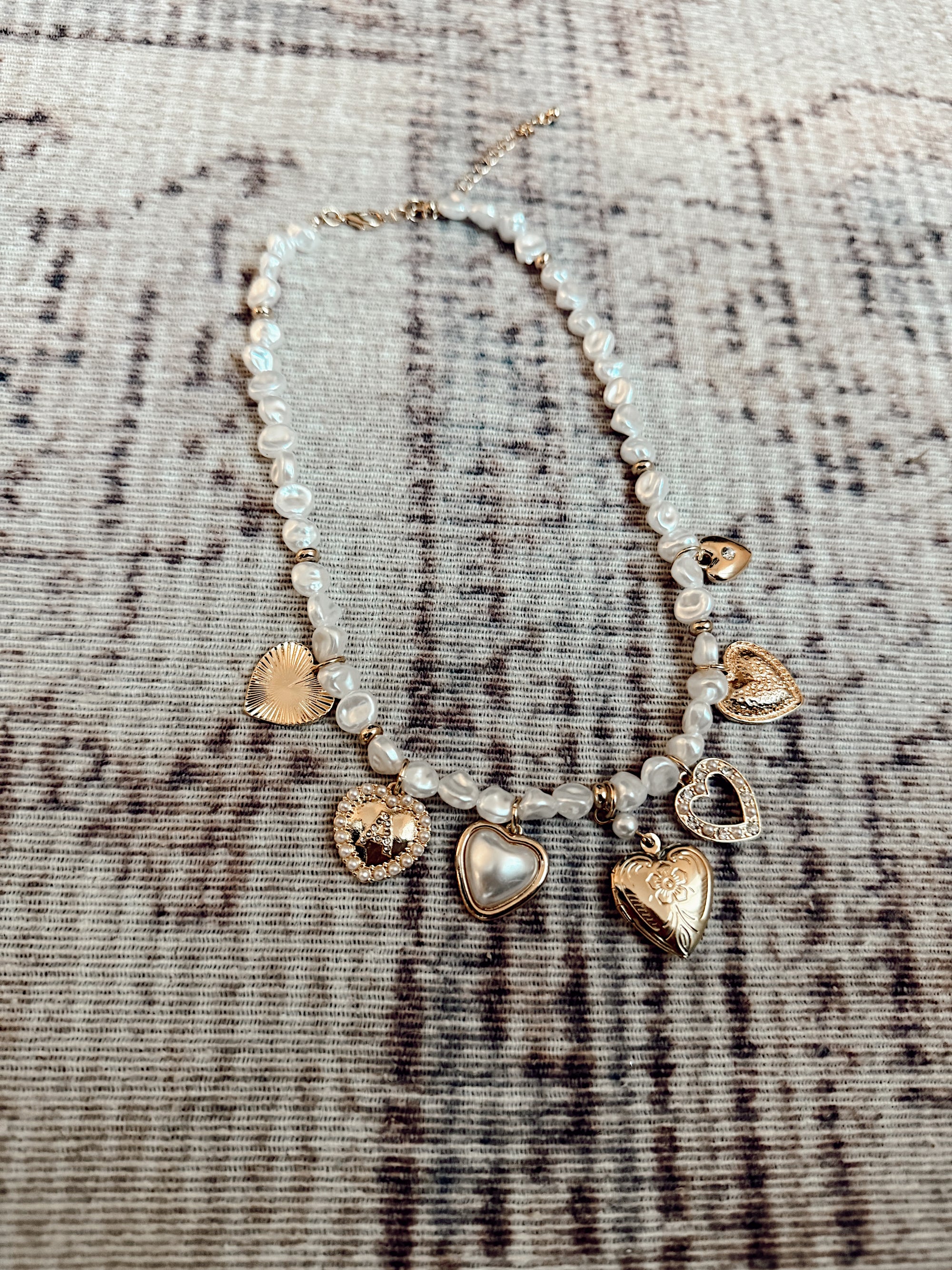 Amour Pearl Charm Necklace (A)