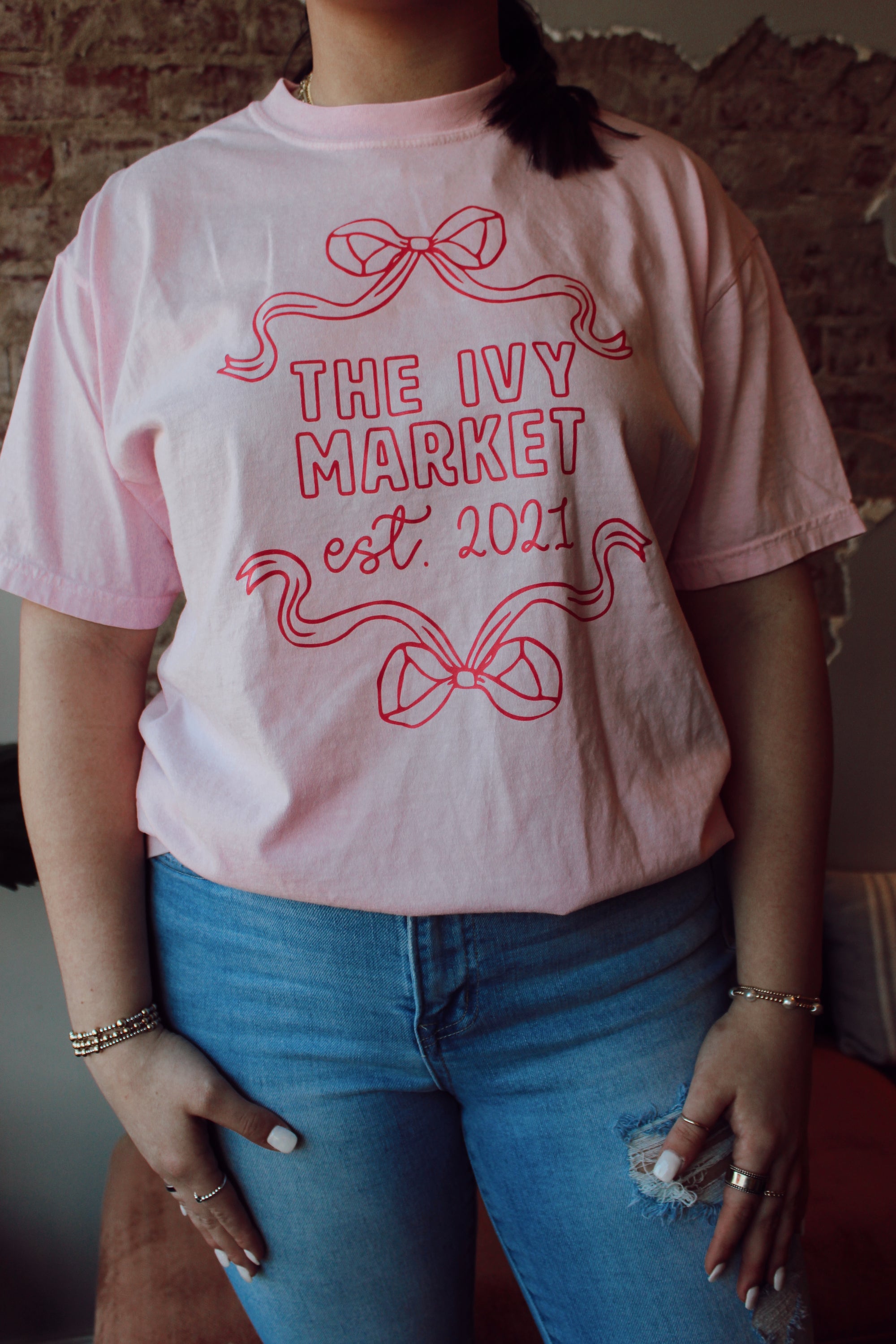 The Ivy Market Bows Tee