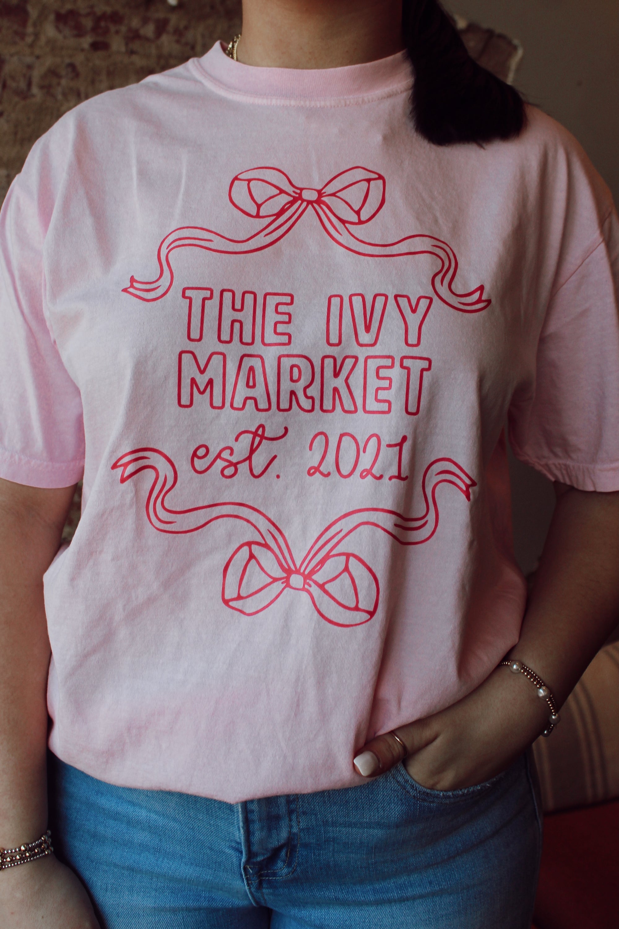 The Ivy Market Bows Tee