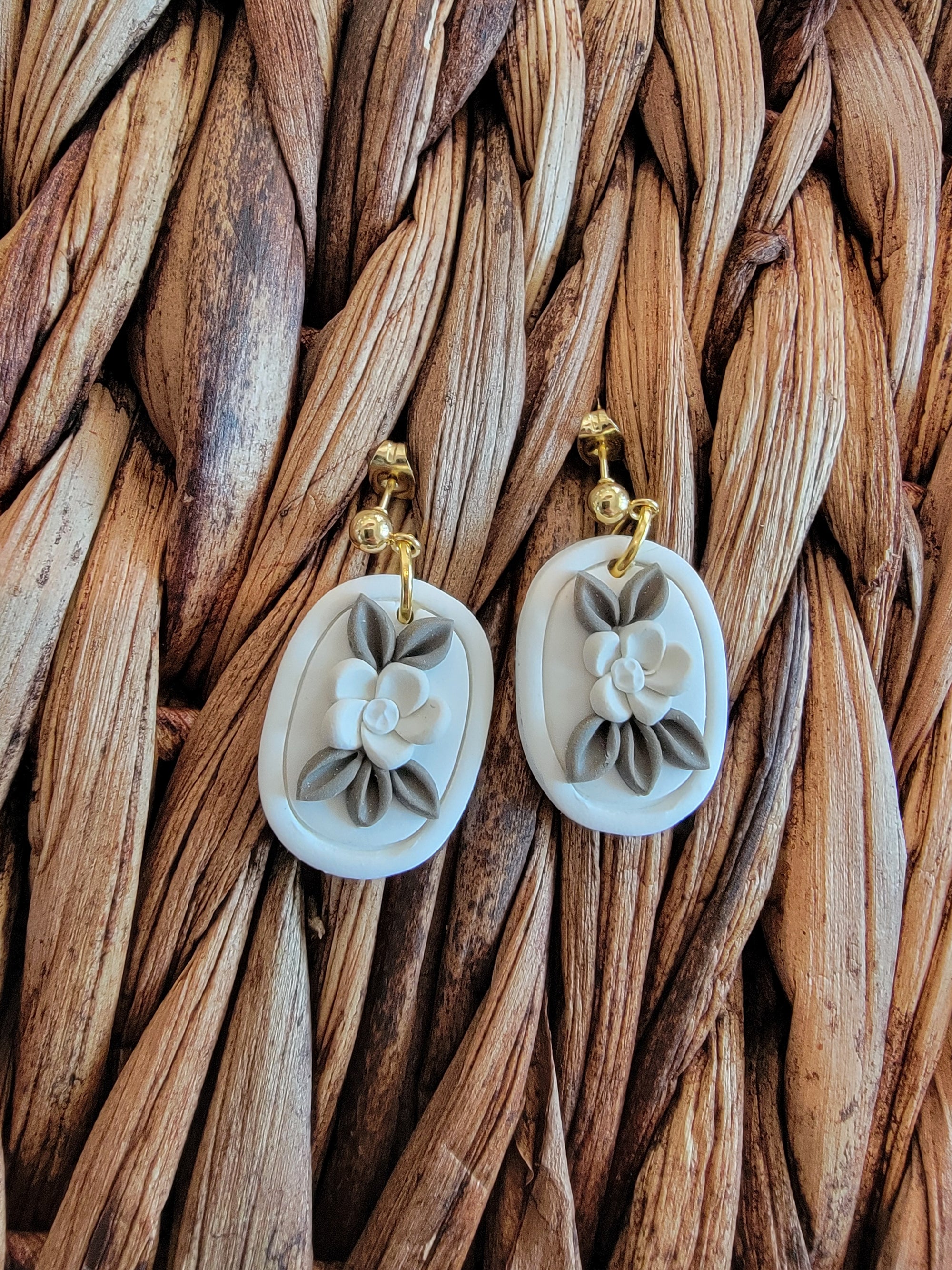 Ivory Floral Stamp Mini Dangles