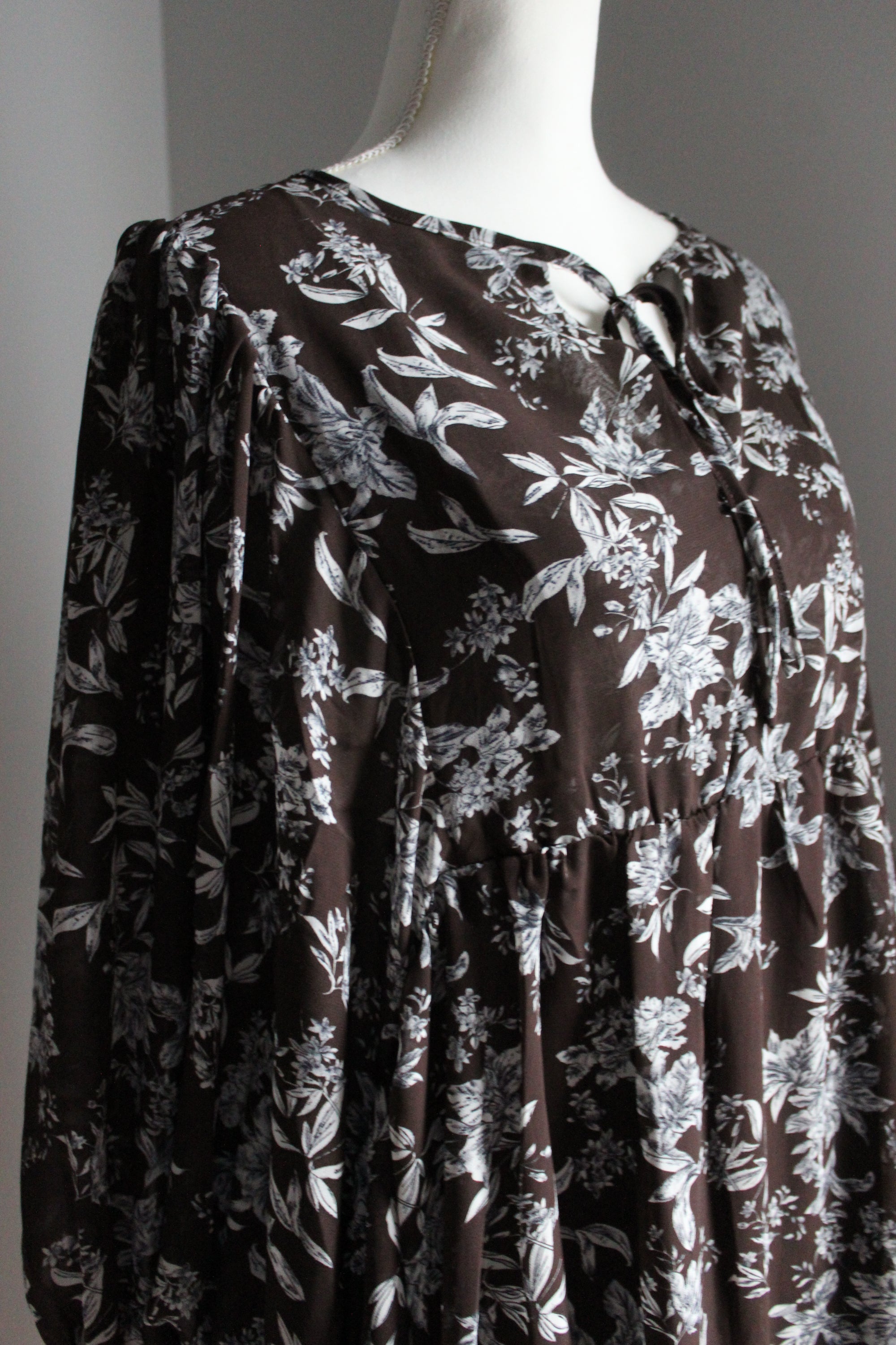 Fall Florals Babydoll Dress / Brown